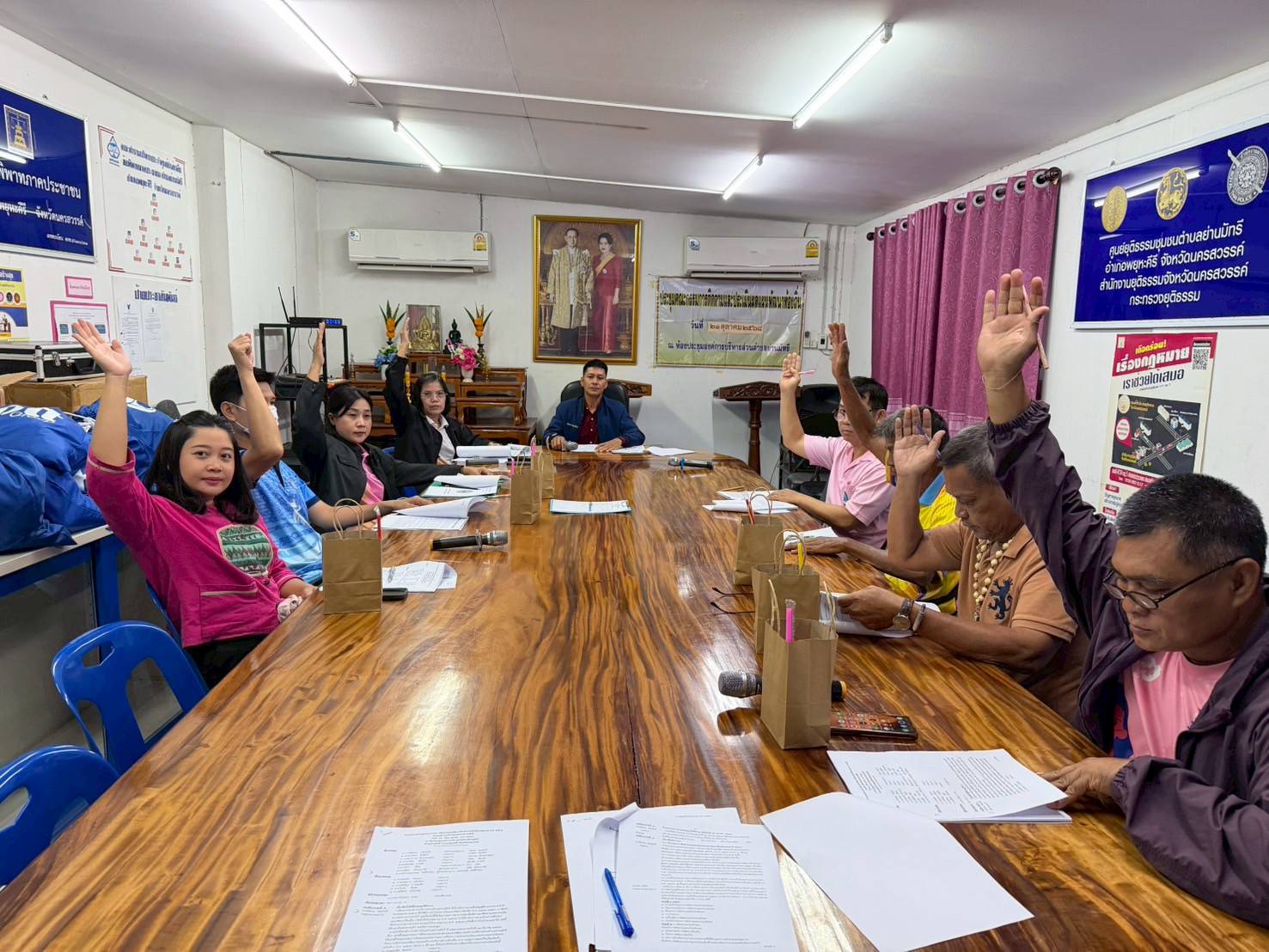 พัฒนากรประจำตำบลย่านมัทรีเข้าร่วมประชุมคณะกรรมการติดตามแผนพัฒนาท้องถิ่นประจำปีงบประมาณ พ.ศ.2568